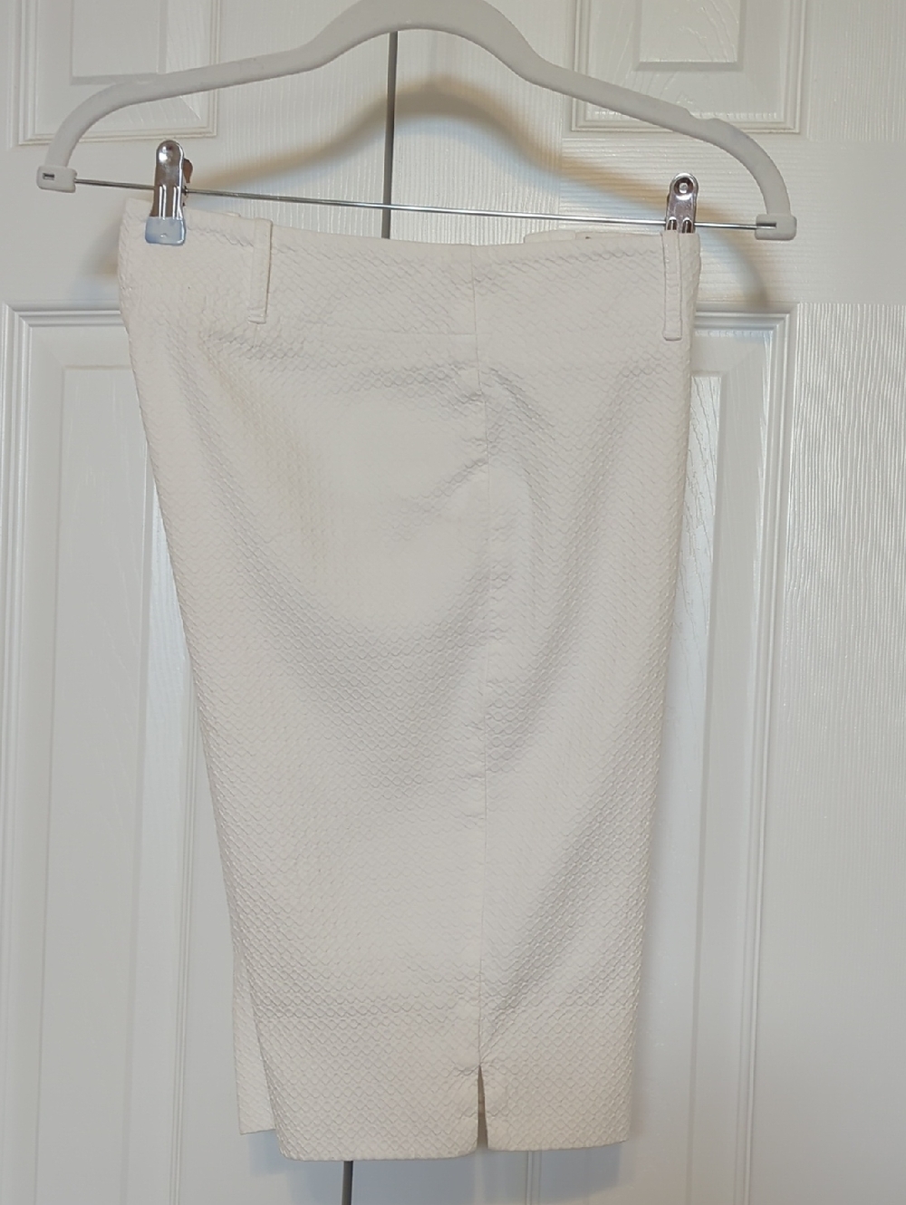 White House Black Market White Bermuda Shorts Size 10